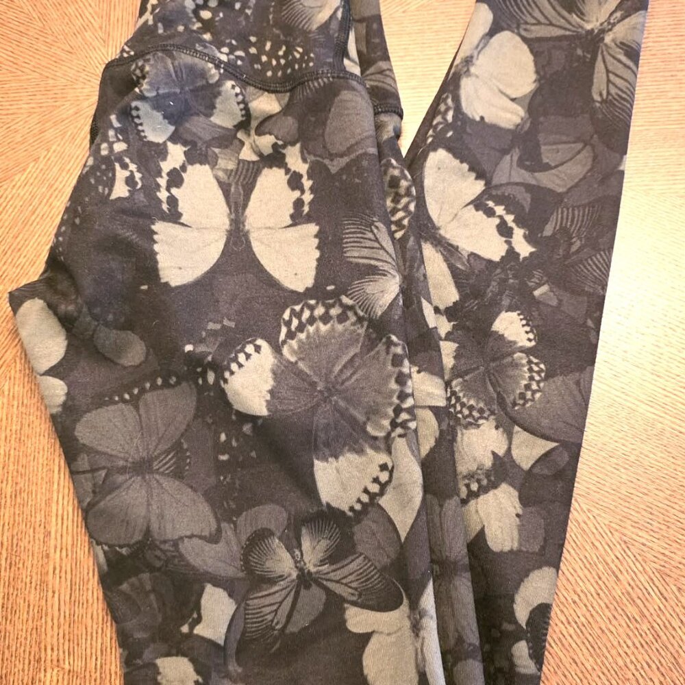 Consignment Bound -Lululemon Butterfly Leggings - 2
